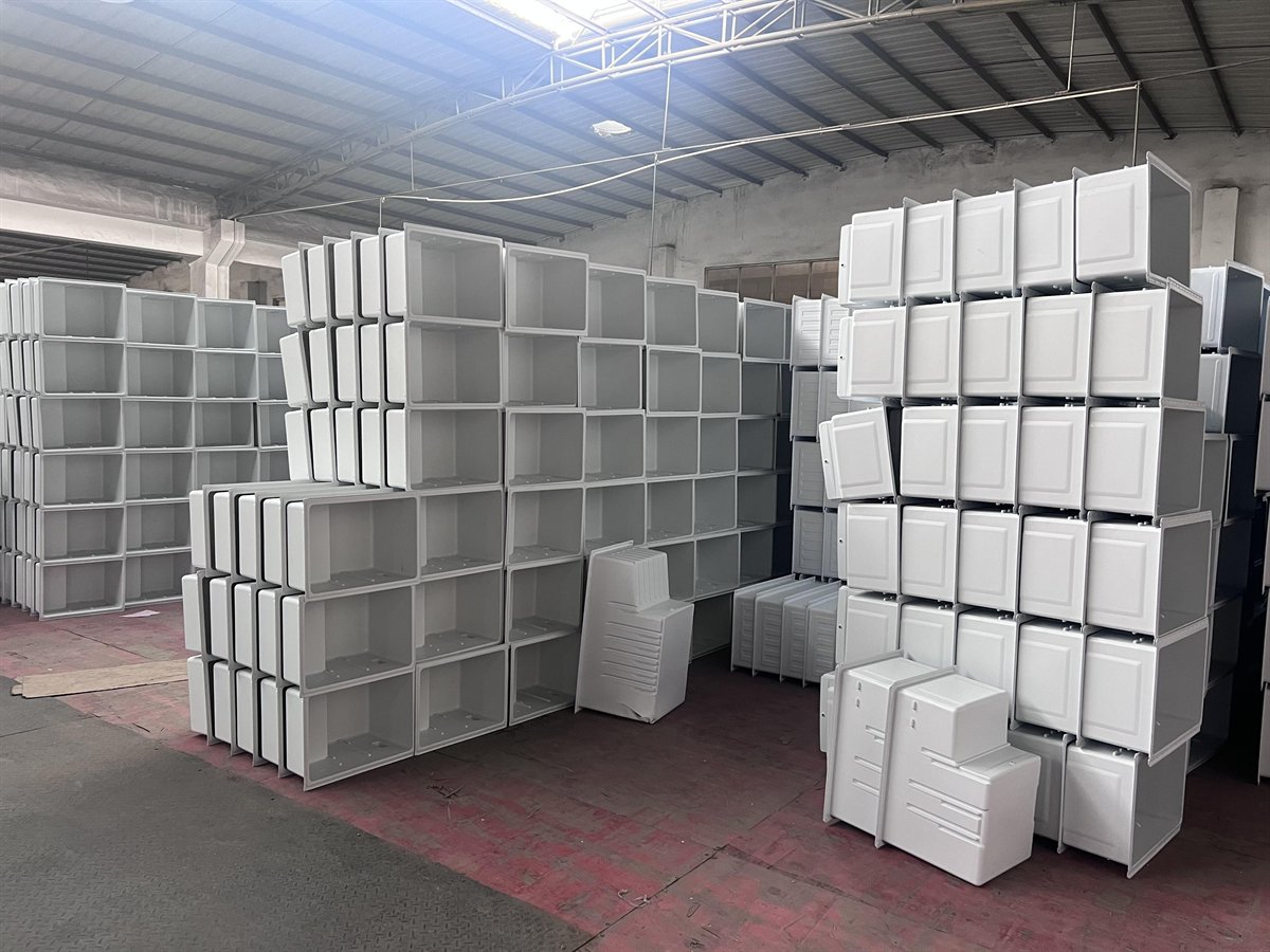 ICECROWN manufacturing and facilities photo 1
